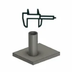 Einzelnes Keramikbauteil mit Messschieber als Symbol für die Allgemeintoleranz bei Prototypen und Kleinserien